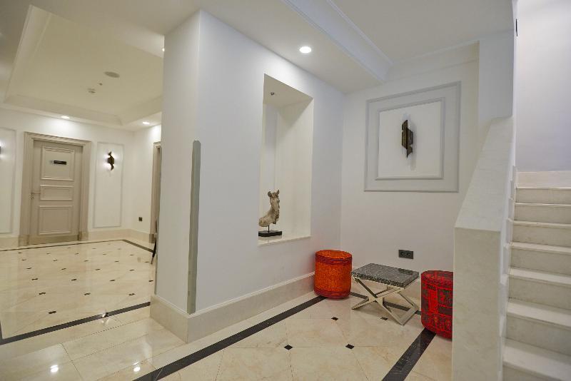Akka Taksim-special Class Istambul